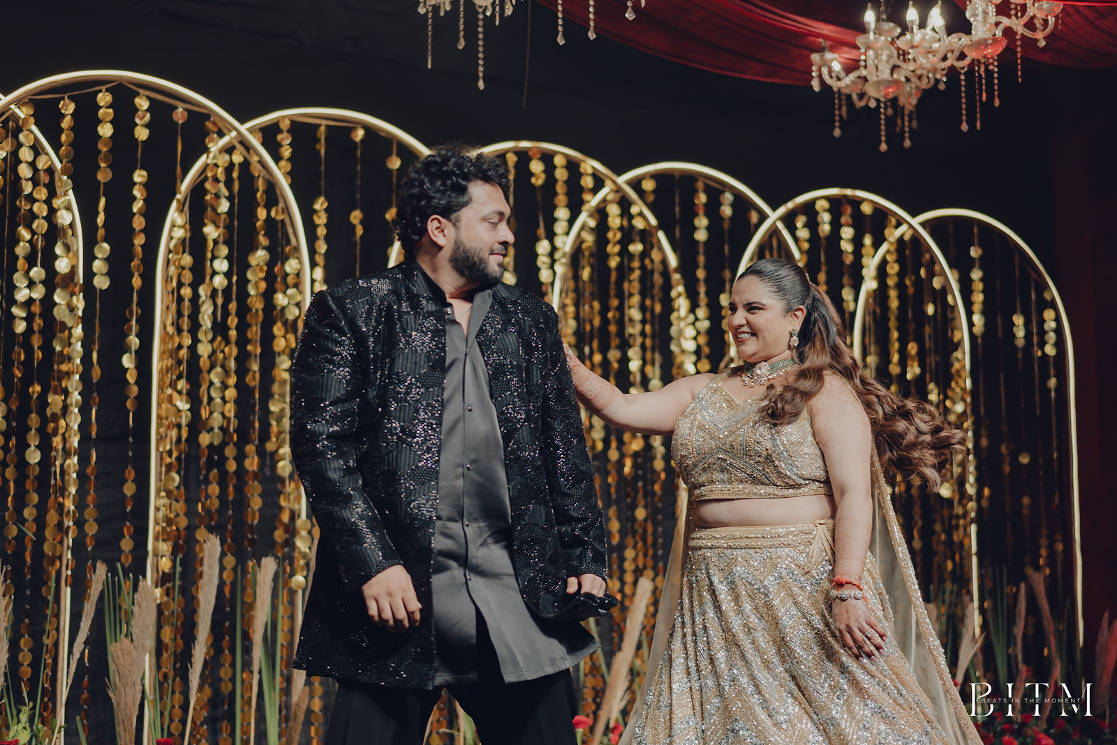 Read more about the article Beats in the Moment – The Art of Capturing Real Wedding Emotions