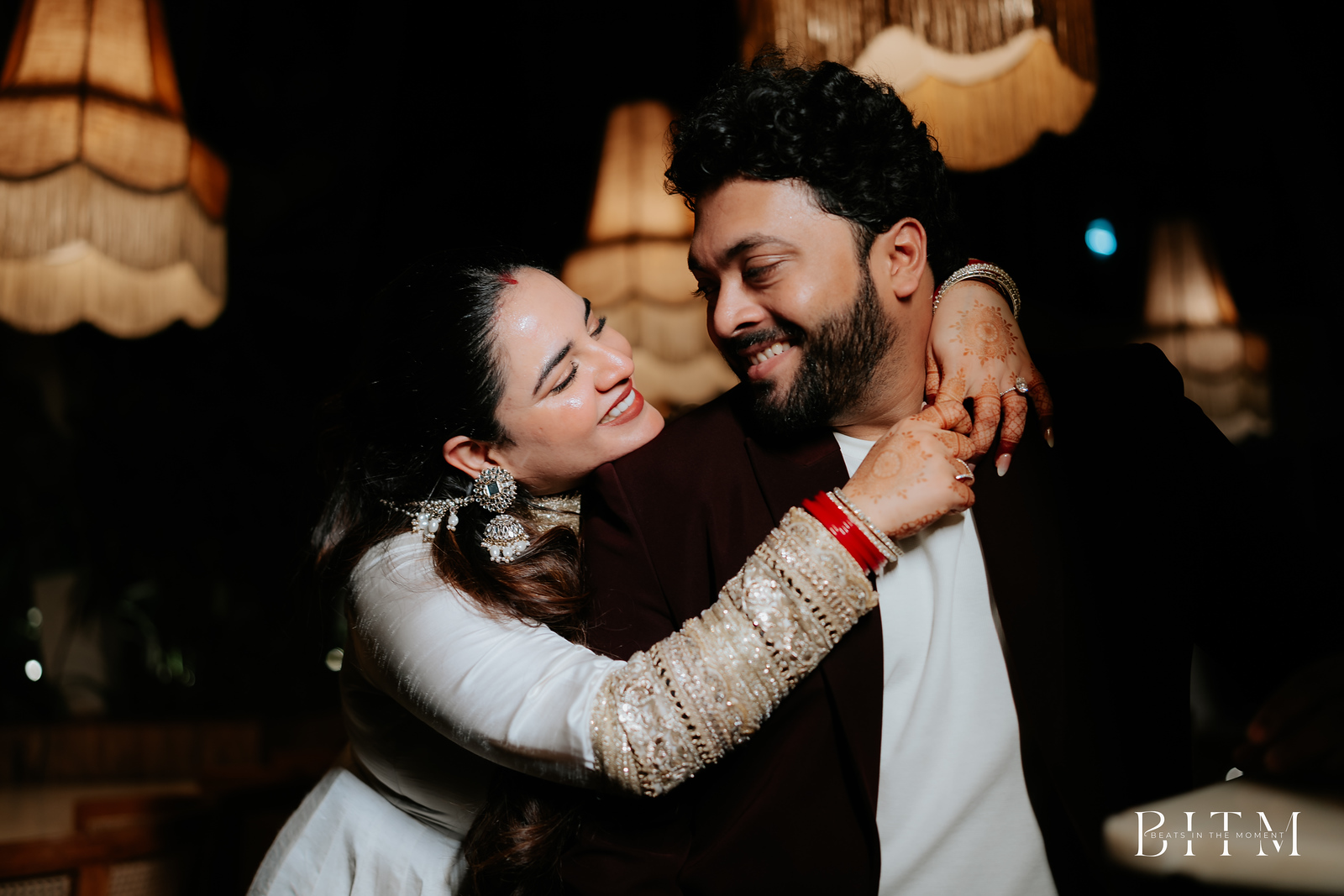 Read more about the article Beats in the Moment – Professional Wedding Photography Team for Destination Weddings