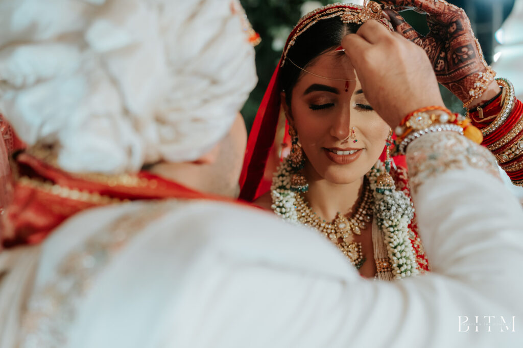Mumbai’s Leading Wedding Photography Brand | Beats in the Moment