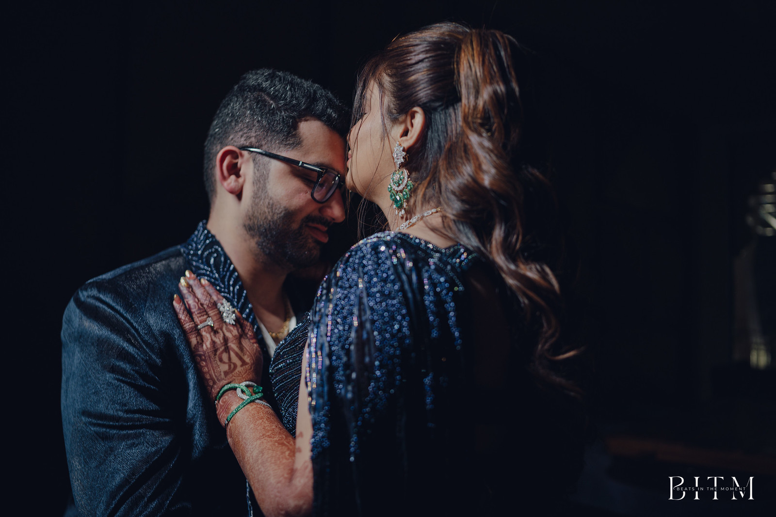 Read more about the article Award-Winning Wedding Photographers in Mumbai – Beats in the Moment for Global Weddings
